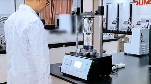 塑料瓶蓋扭開(kāi)力測(cè)試儀實(shí)物圖 塑料瓶蓋扭開(kāi)力測(cè)試儀實(shí)物圖